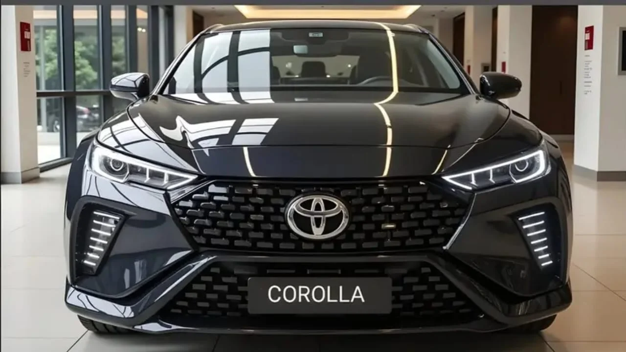 Toyota Corolla 2026 – 1.8L Petrol Engine, CVT Automatic Gearbox & 7-Seater SUV Cabin with Comfortable Family Car Appeal!